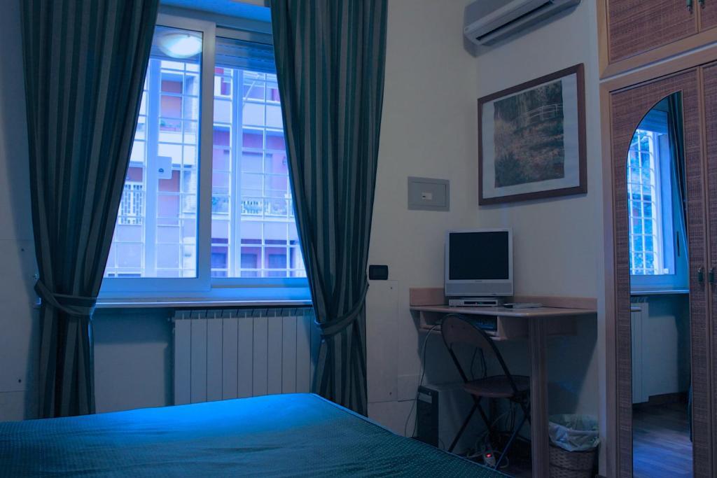 Aparthotel Tourist House Roma Chambre photo