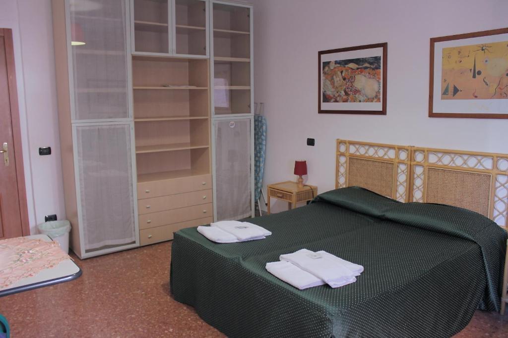 Aparthotel Tourist House Roma Chambre photo