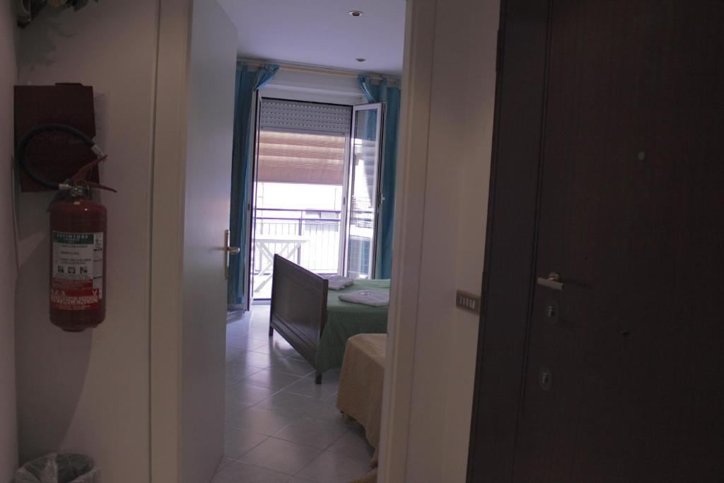 Aparthotel Tourist House Roma Chambre photo