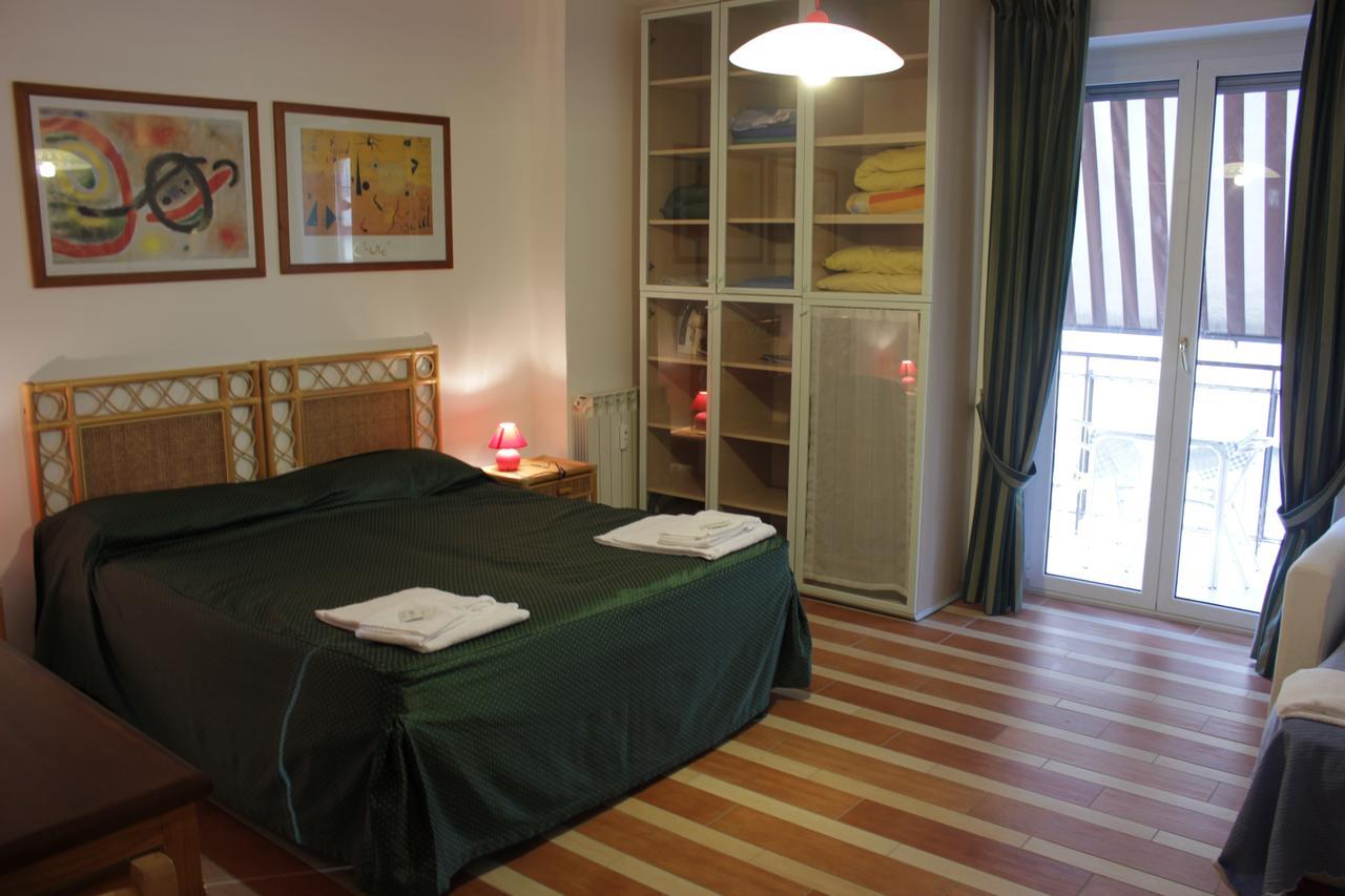 Aparthotel Tourist House Roma Extérieur photo
